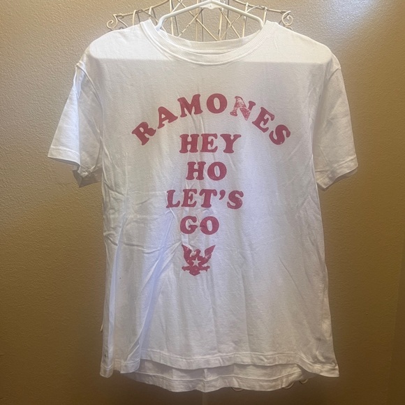 Ramones T-Shirt - Picture 1 of 2